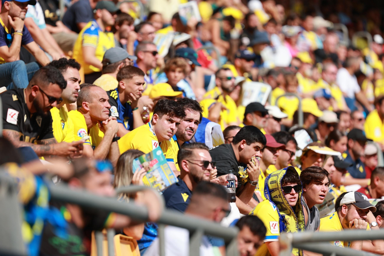 Búscate en las imágenes del Cádiz CF - Racing de Santander