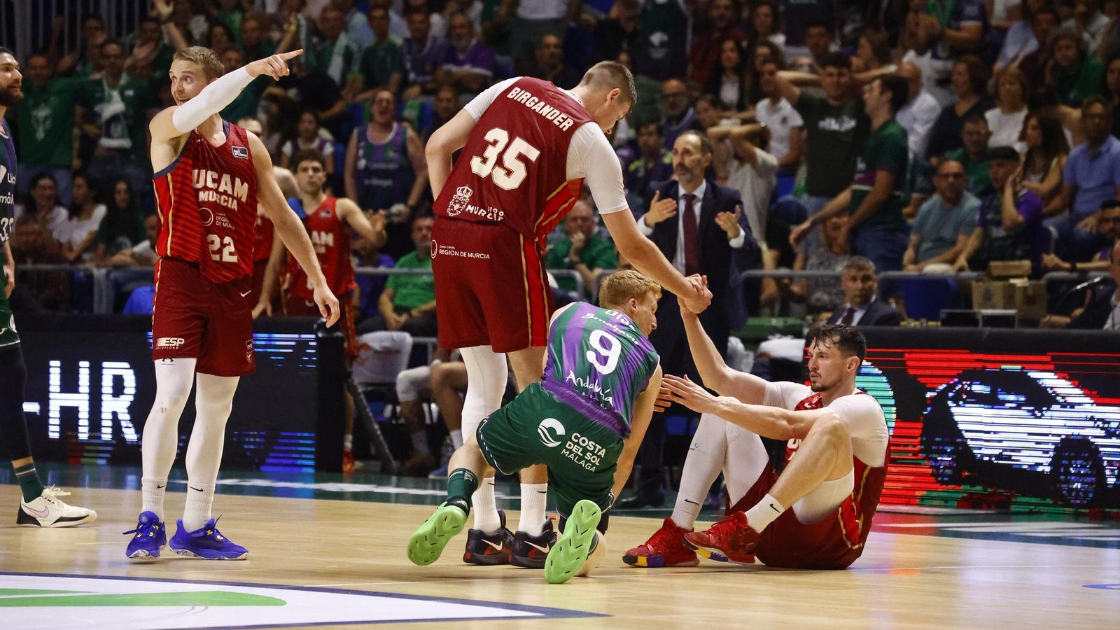 Las fotos del Unicaja-UCAM Murcia