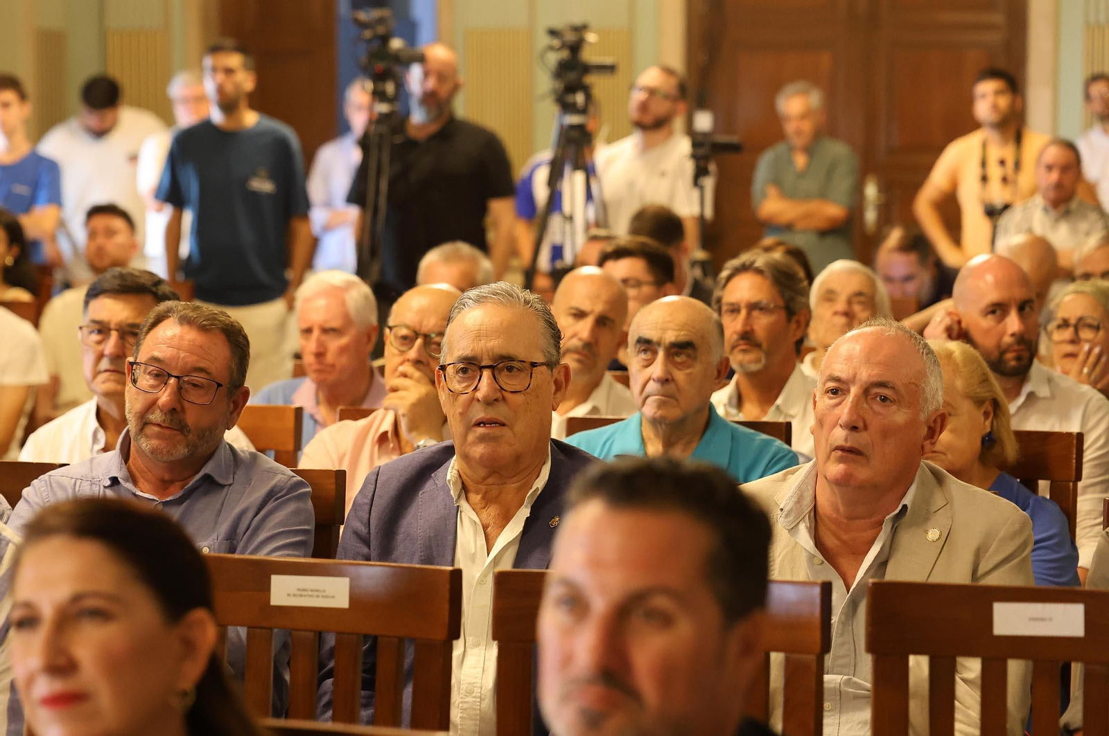 Nardy Lafuente pregona el LVI Trofeo Colombino, en imágenes