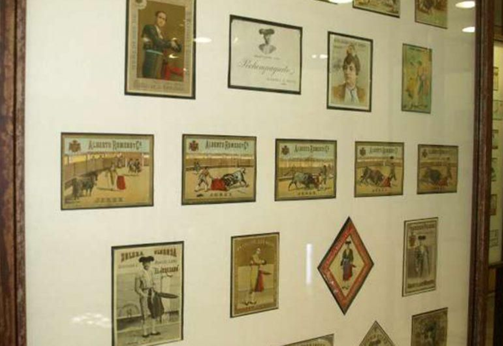 Museo de etiquetas antiguas de vino