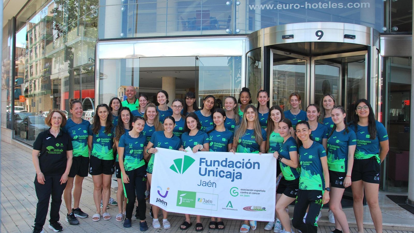 El conjunto femenino logró la segunda plaza en el encuentro disputado en Castellón.