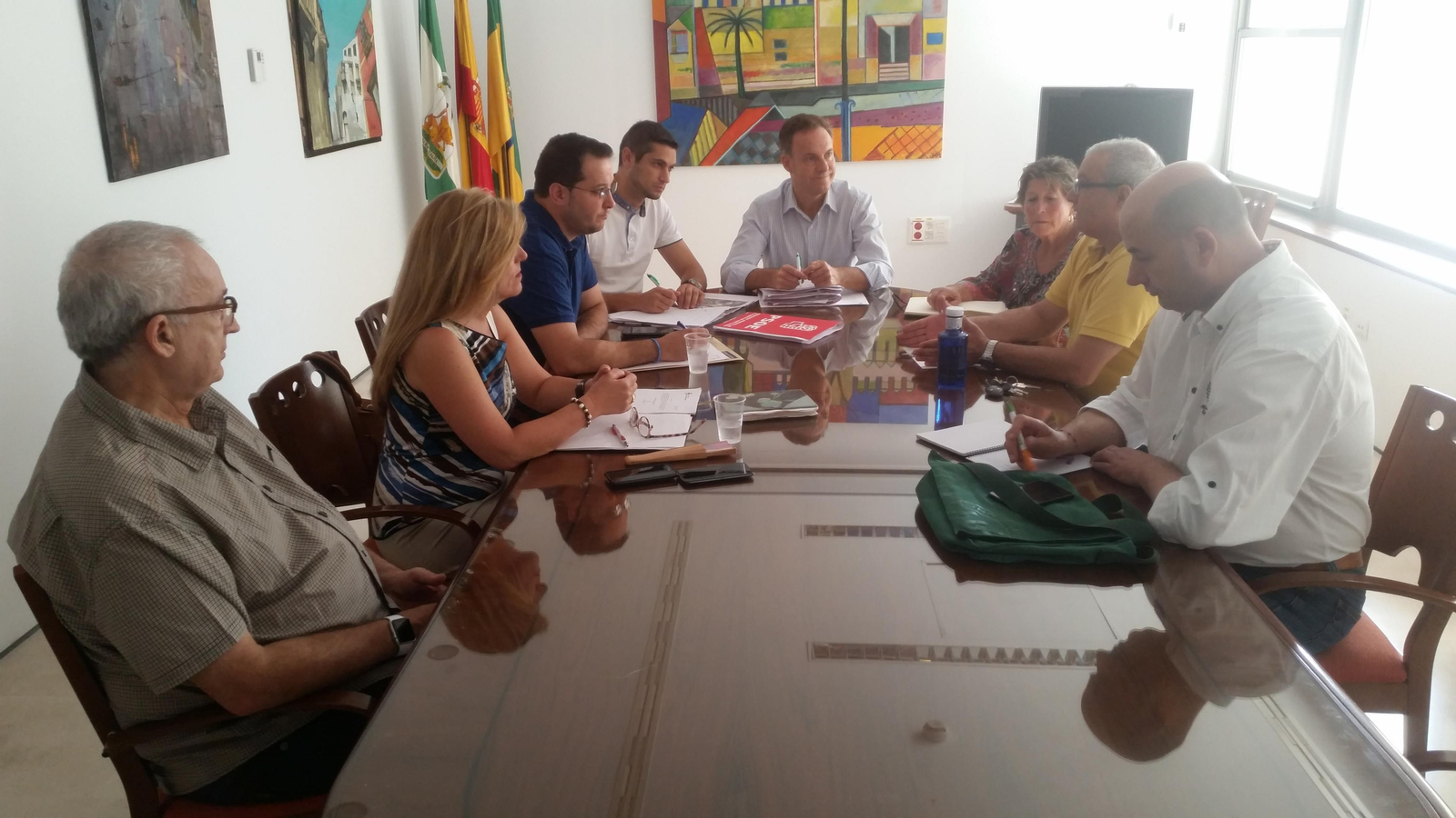 Gobierno y Flave reunidos por la estación de autobuses