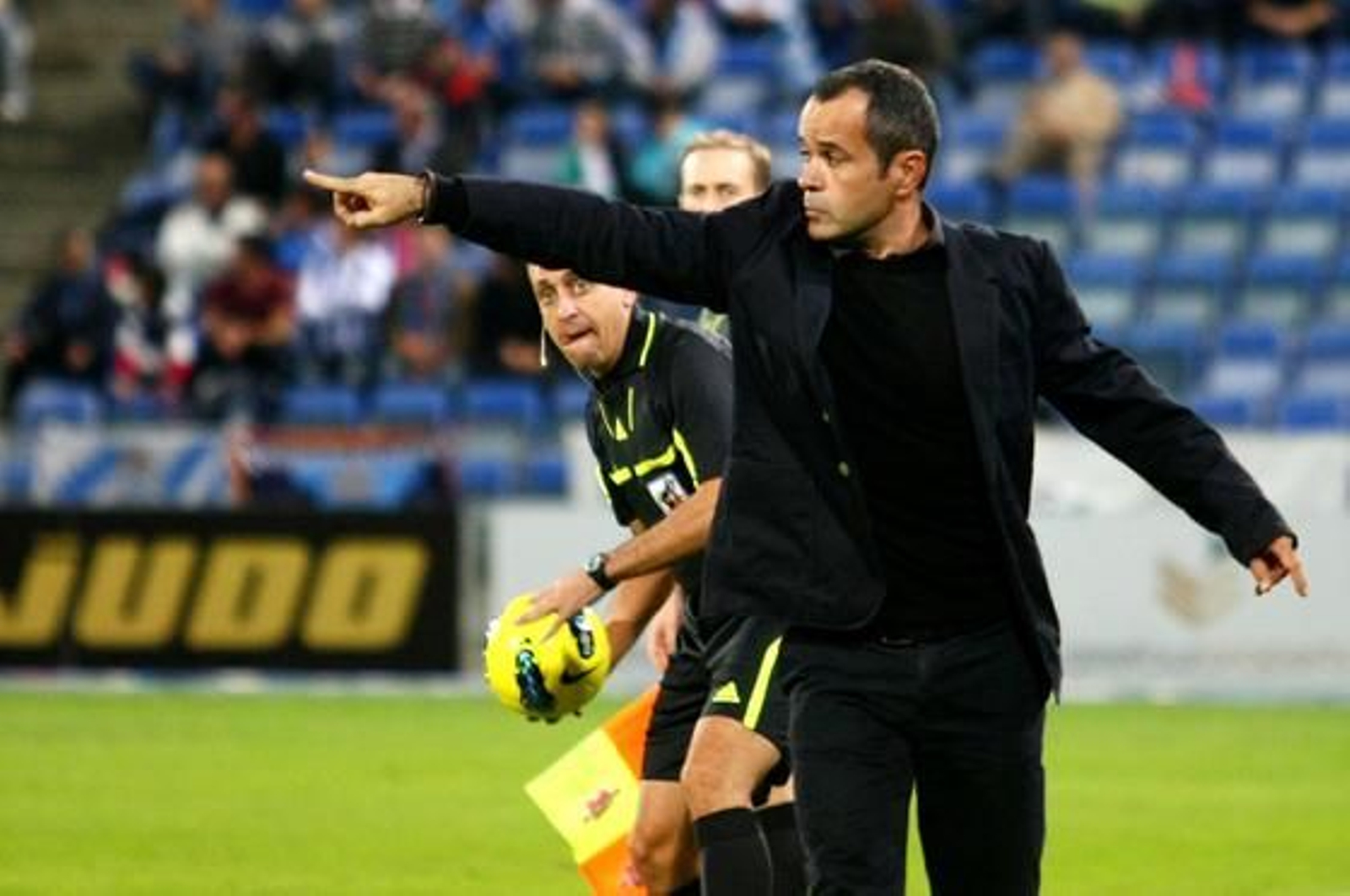 El Recreativo vence en casa a Las Palmas (4-2). / Alberto Domínguez