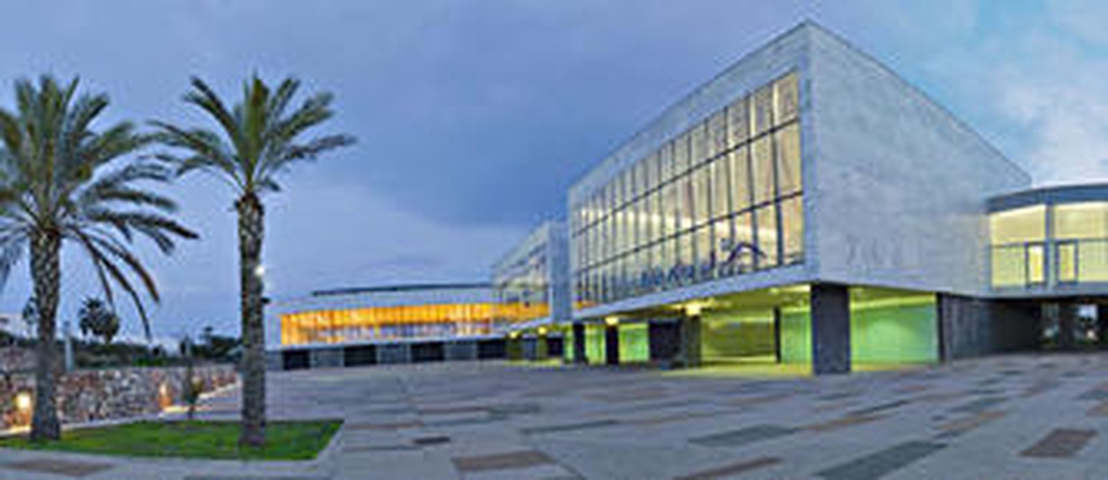 El Palacio de Congresos de El Toyo acoge Expo Bonita durante el Puente de Mayo