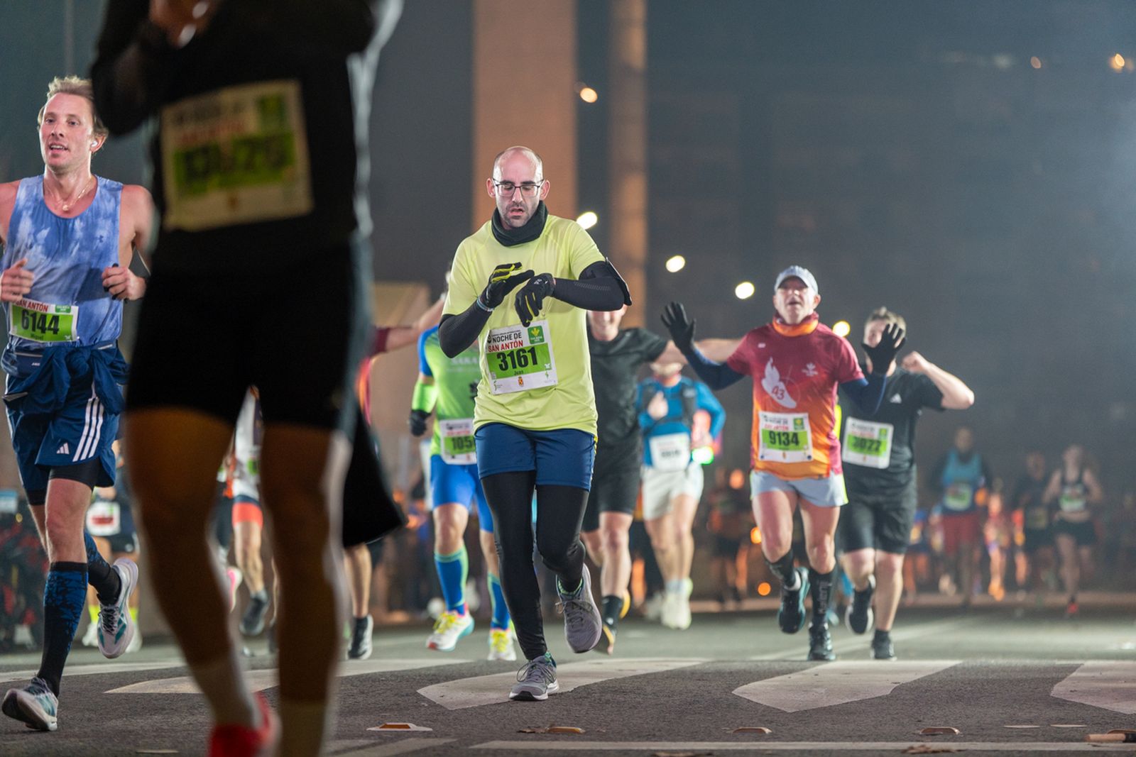 En imágenes: búscate en tu llegada a meta de la Carrera de San Antón 2026 (8)