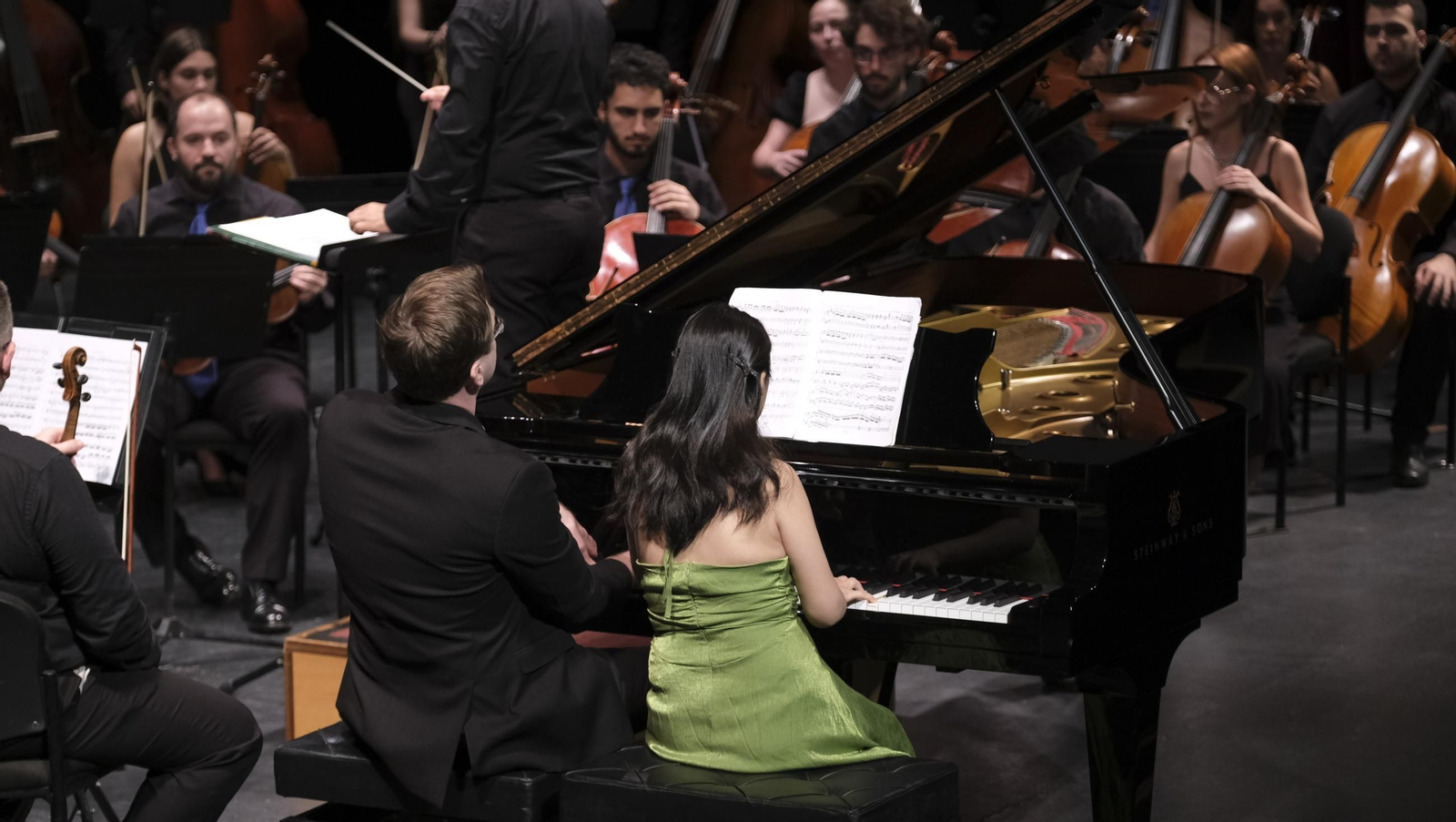 Concierto de la Orquesta de la Ual en los cursos de verano, en imágenes