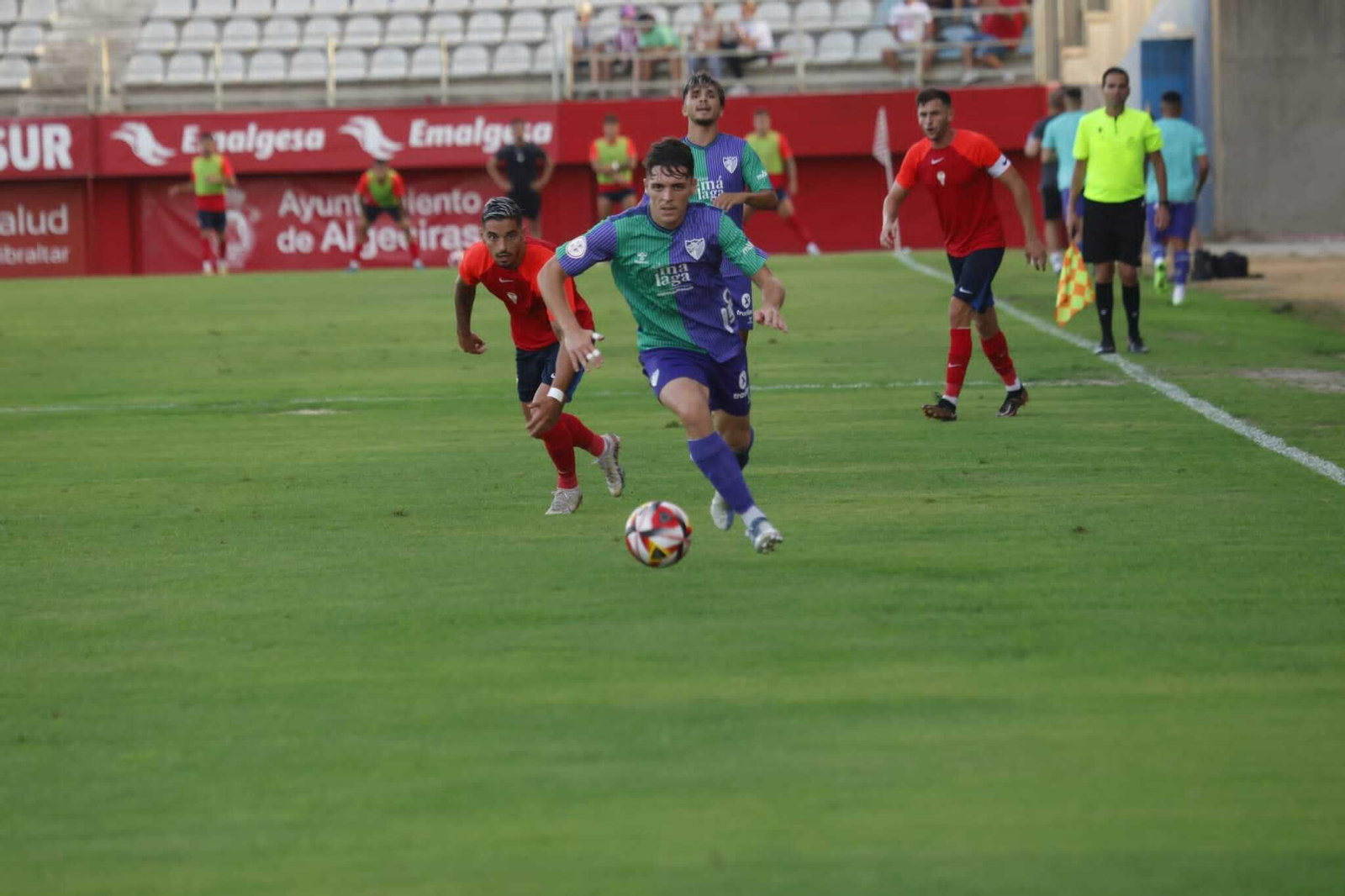 Jokin Gabilondo sube la banda en el duelo contra el Algeciras CF