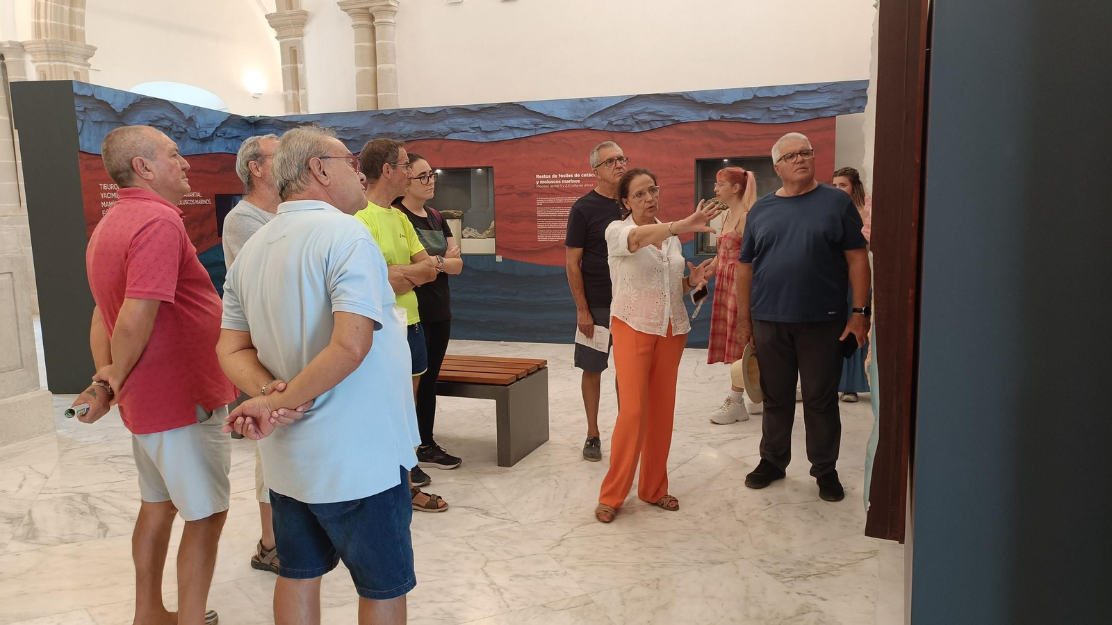 La exposición permanente está teniendo una excelente acogida. La exposición permanente está teniendo una excelente acogida.