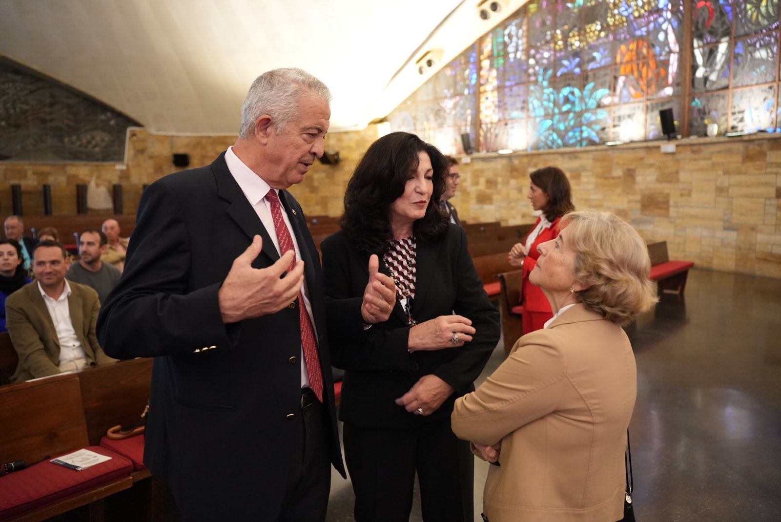 La festividad del patrón de la Facultad de Ciencias de Córdoba, San Alberto Magno, en imágenes