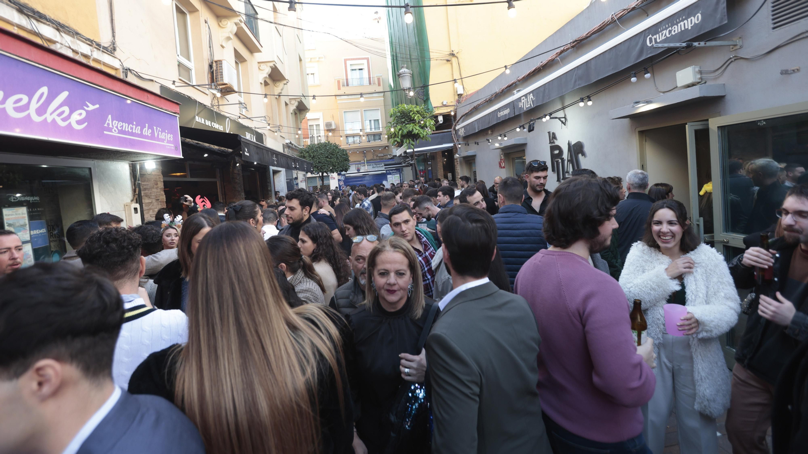 Buscate en las fotos dela celebración del 24 de diciembre en La Línea