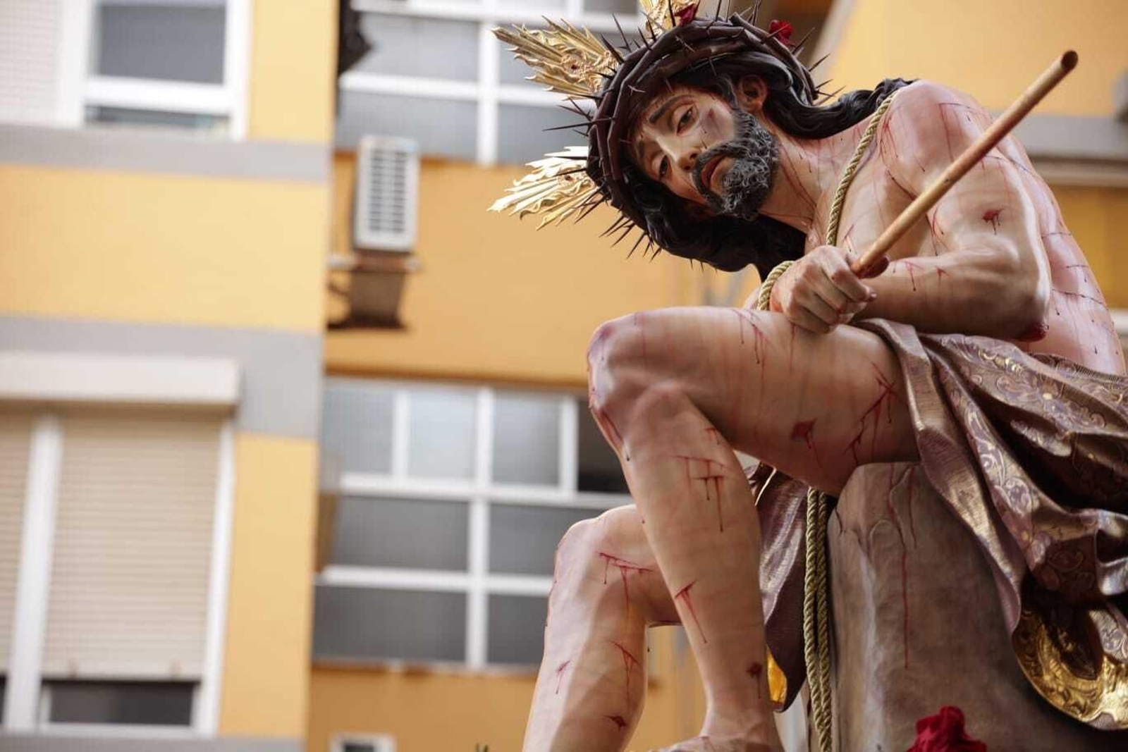 Así ha sido la primera salida de Coronación de Espinas en San Fernando