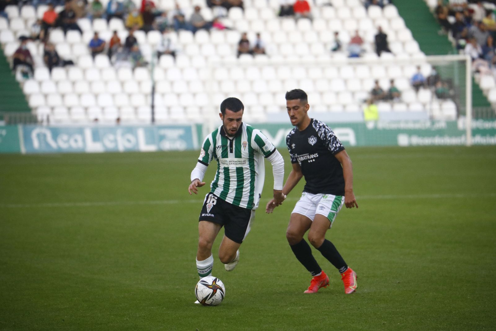 La victoria del Córdoba CF ante el Cacereño, en imágenes