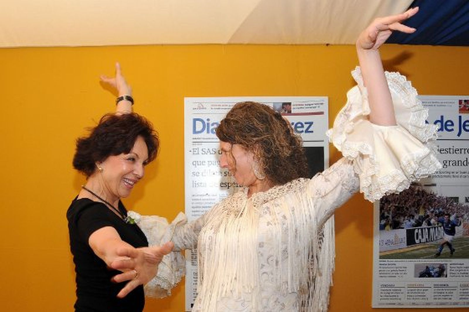 Quina Martínez de Salazar y la bailaora Amarita Vargas

Foto: Manuel Mateo