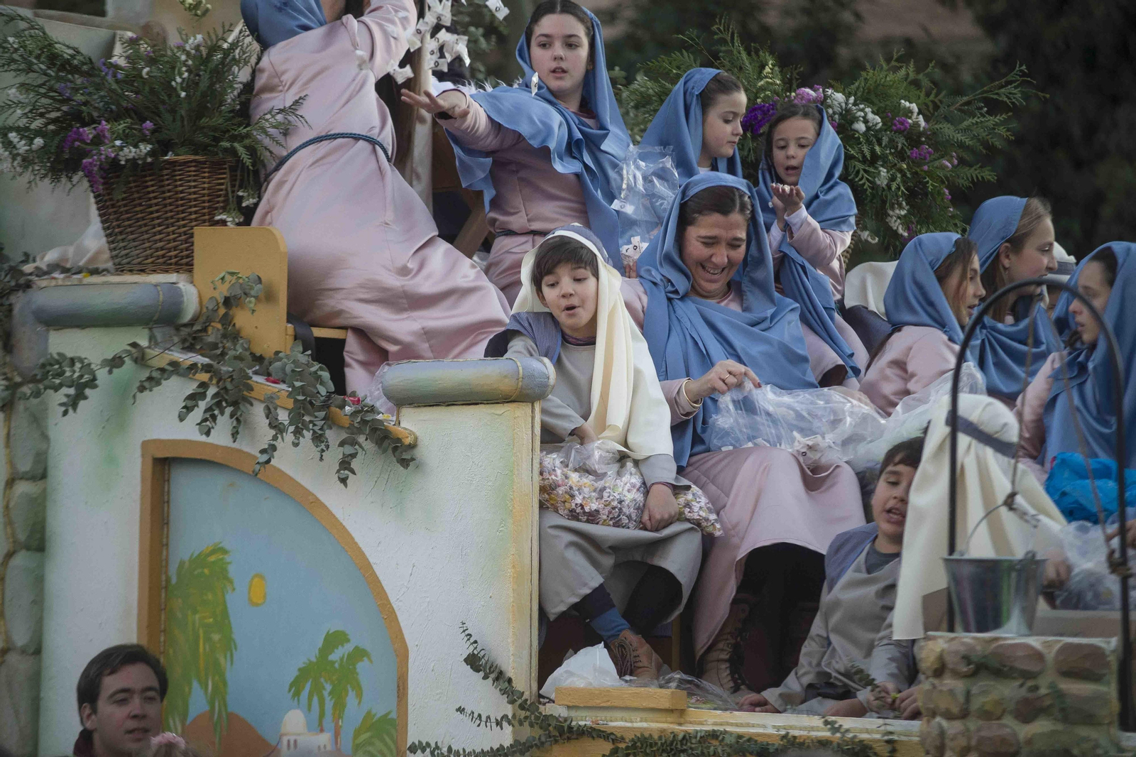 La Cabalgata de Reyes Magos de Sevilla, en imágenes