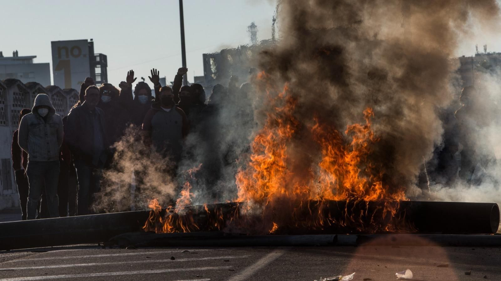 Primer día de huelga del metal en Cádiz