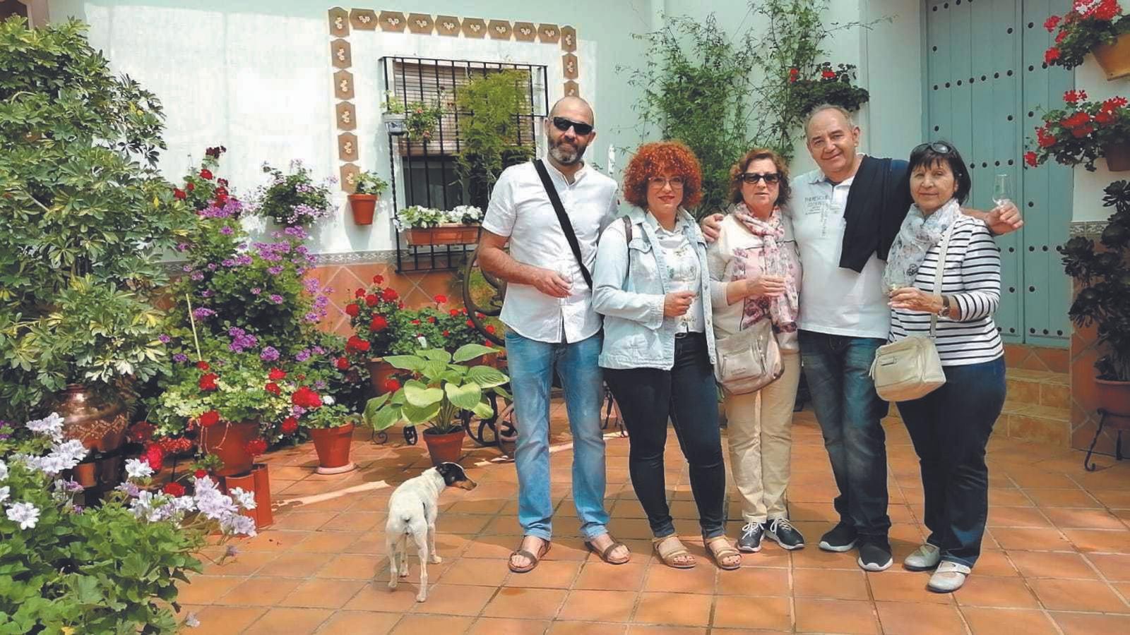 142-143 Patios de Bodega