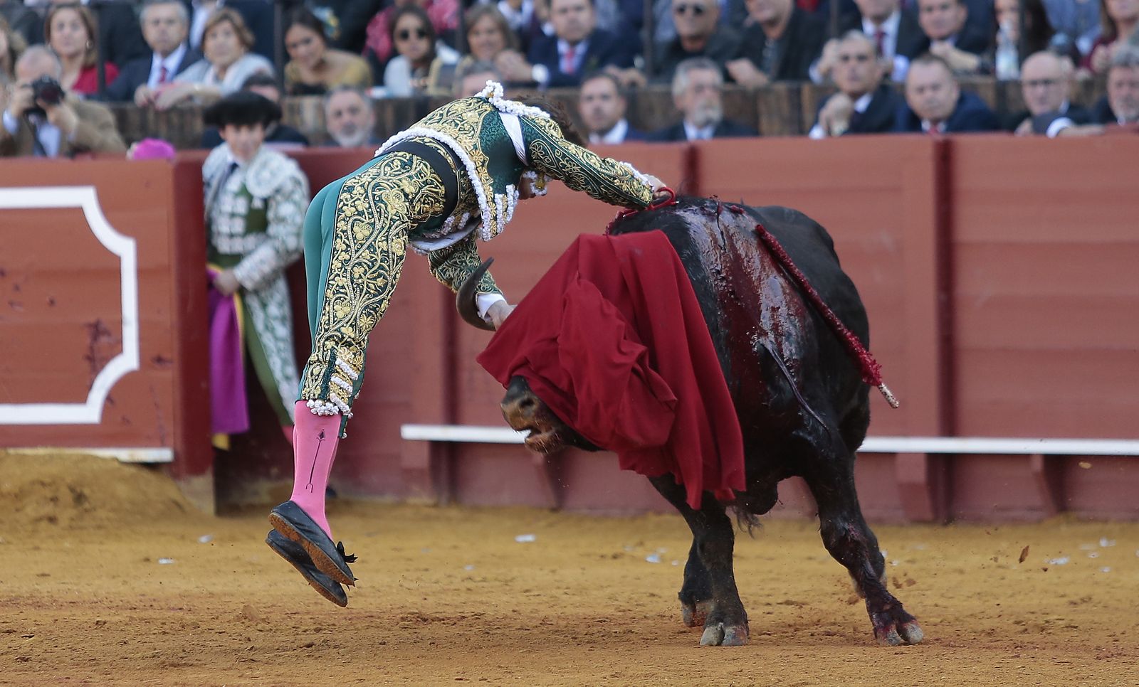 La octava de abono de la Real Maestranza de Sevilla