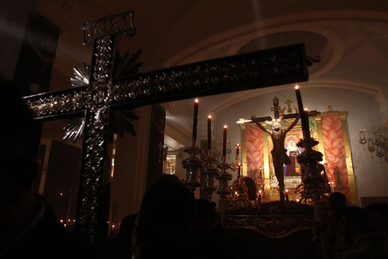 El Cristo de la Expiración preside el Vía Crucis del Consejo de Hermandades