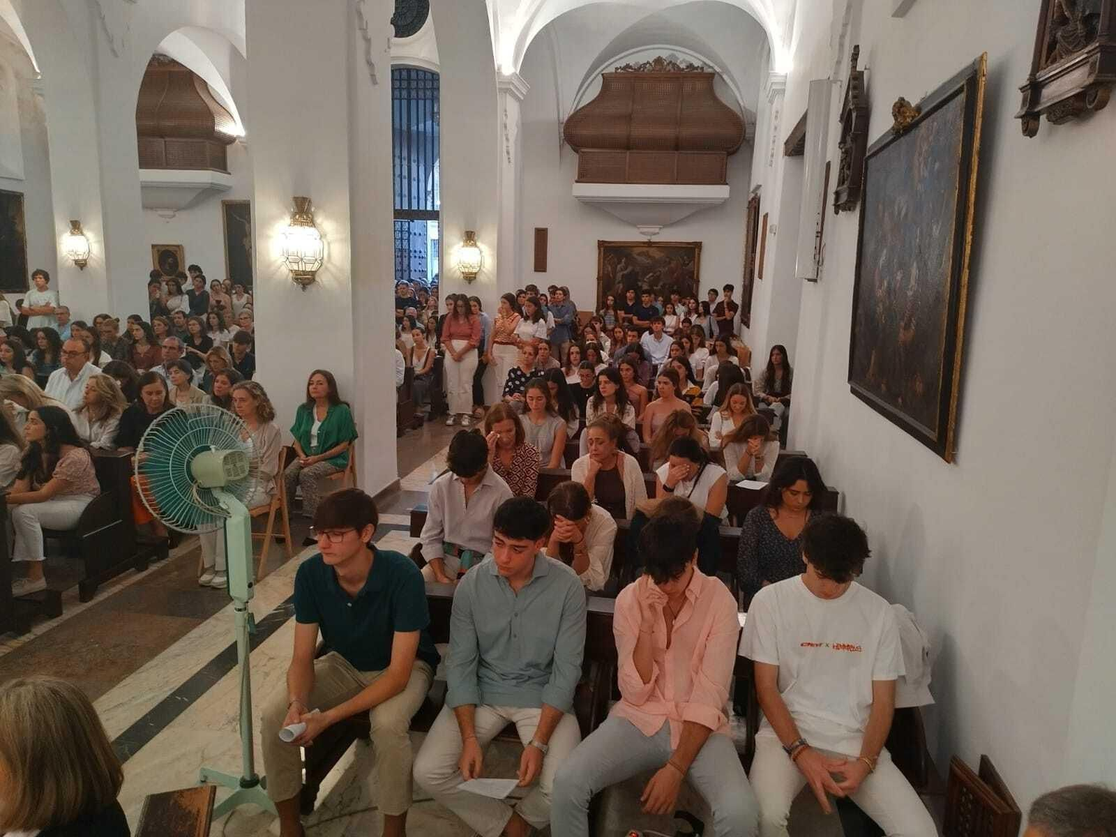 Córdoba reza por Álvaro Prieto, el joven desaparecido en Sevilla, en imágenes
