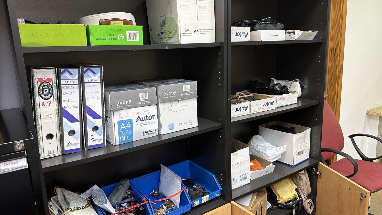 Oficina Municipal de Objetos  Perdidos del Ayuntamiento de Huelva.