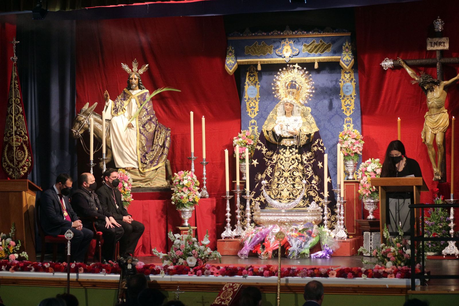 Las imágenes del Martes Santo en Puerto Real