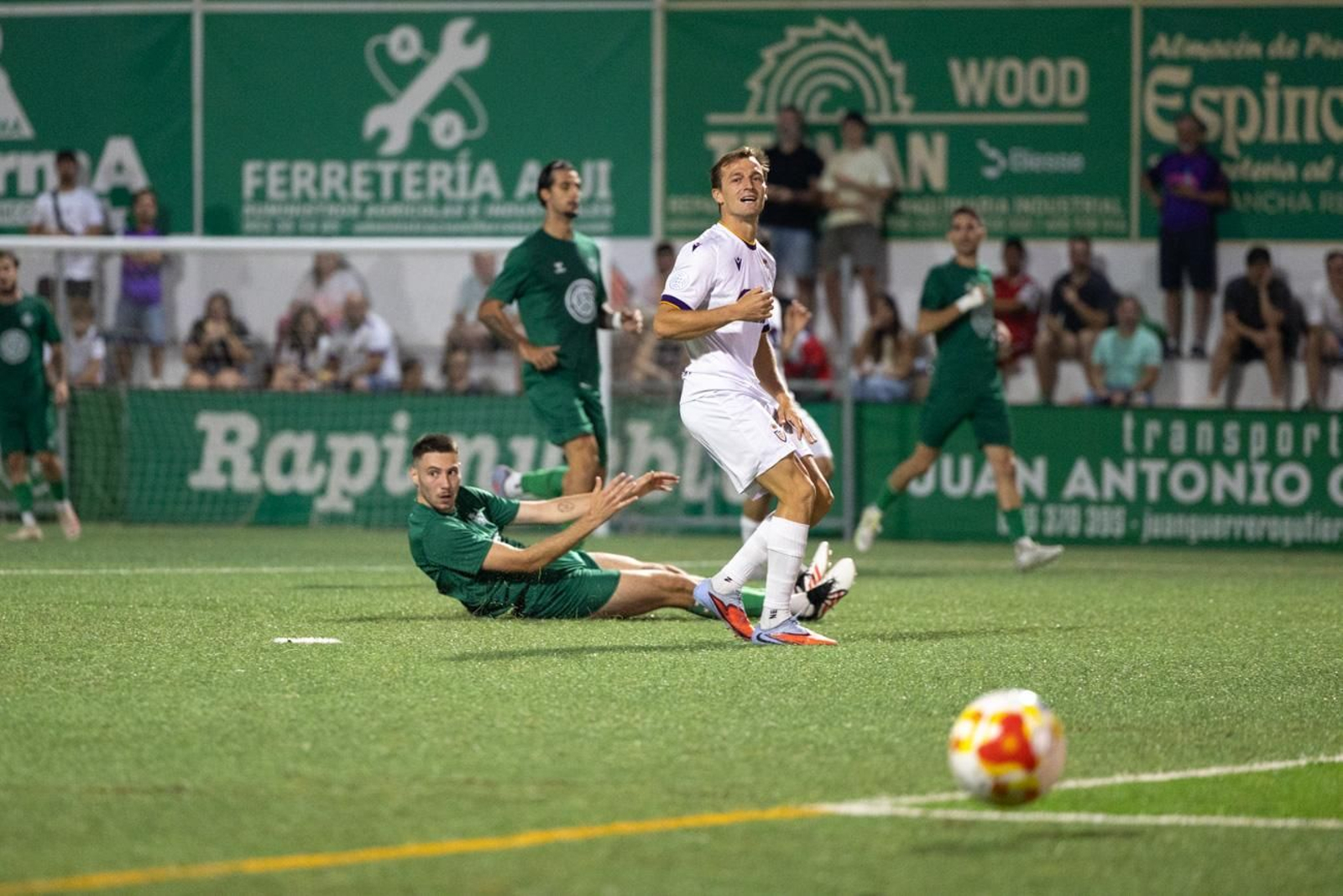 Partido Atlético Mancha Real contra el Real Jaén