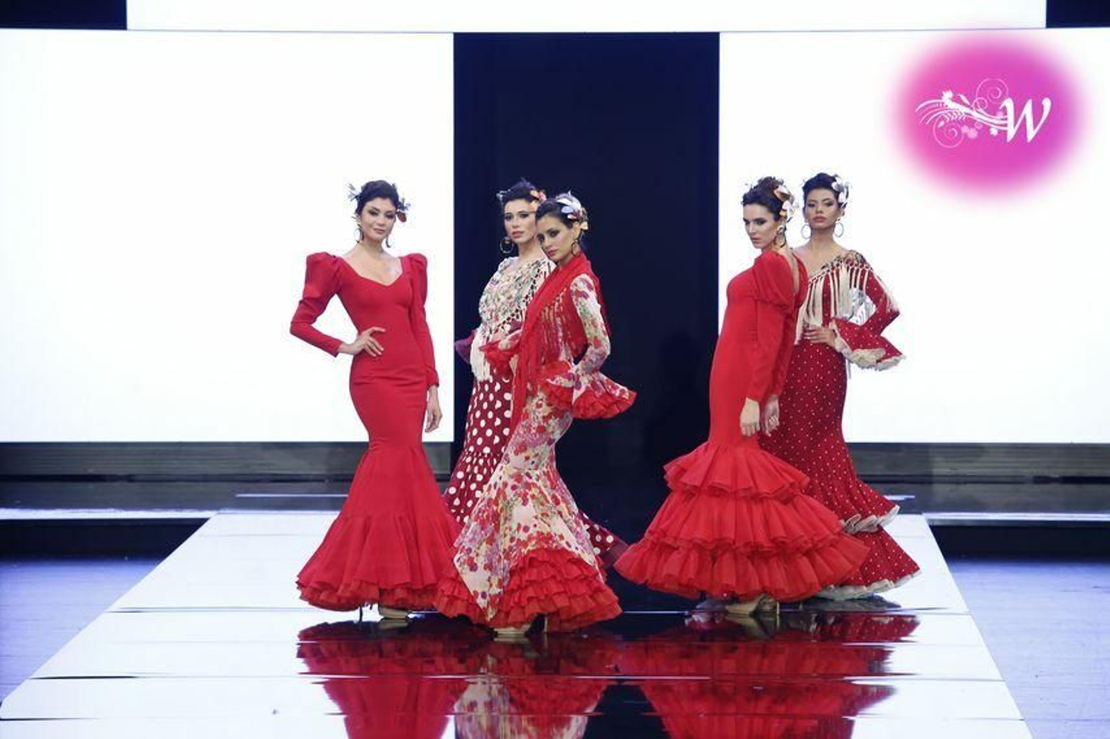 Yolanda Moda Flamenca soprende con 'Firmamento', así es su nueva colección para Simof 2020