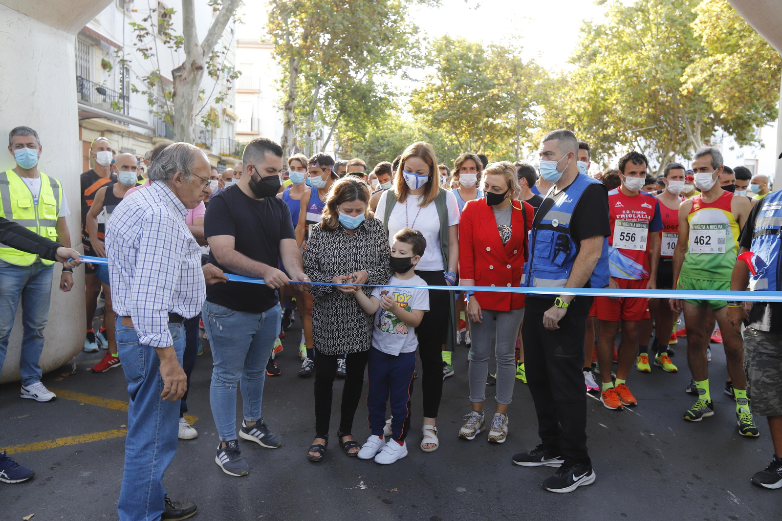 Las imágenes de la vuelta a Huelva de atletismo