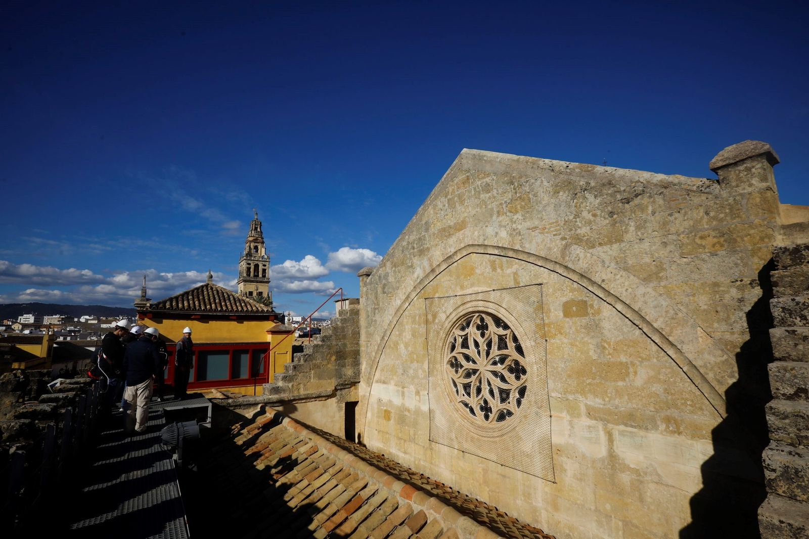 Una visita a las cubiertas y la Capilla Real de la Mezquita-Catedral de Córdoba, en imágenes