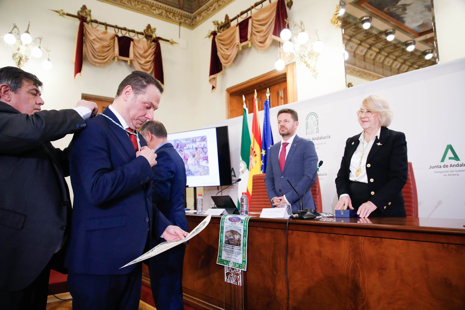 Juan Manuel Martín Robles ingresa como académico de Historia de Andalucía y te lo contamos en imágenes