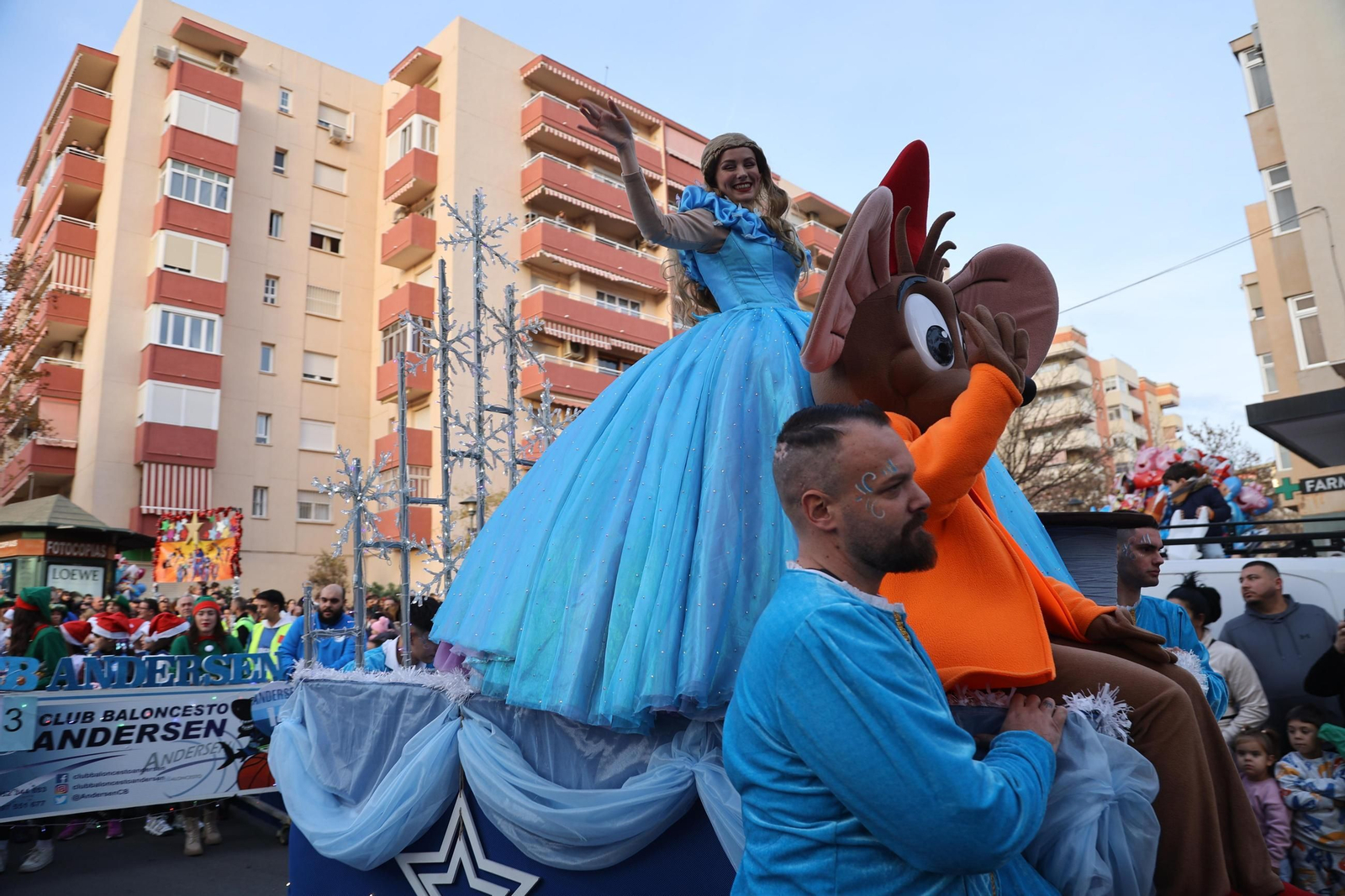 La Cabalgata de Reyes Magos de Cruz de Humilladero, en imágenes