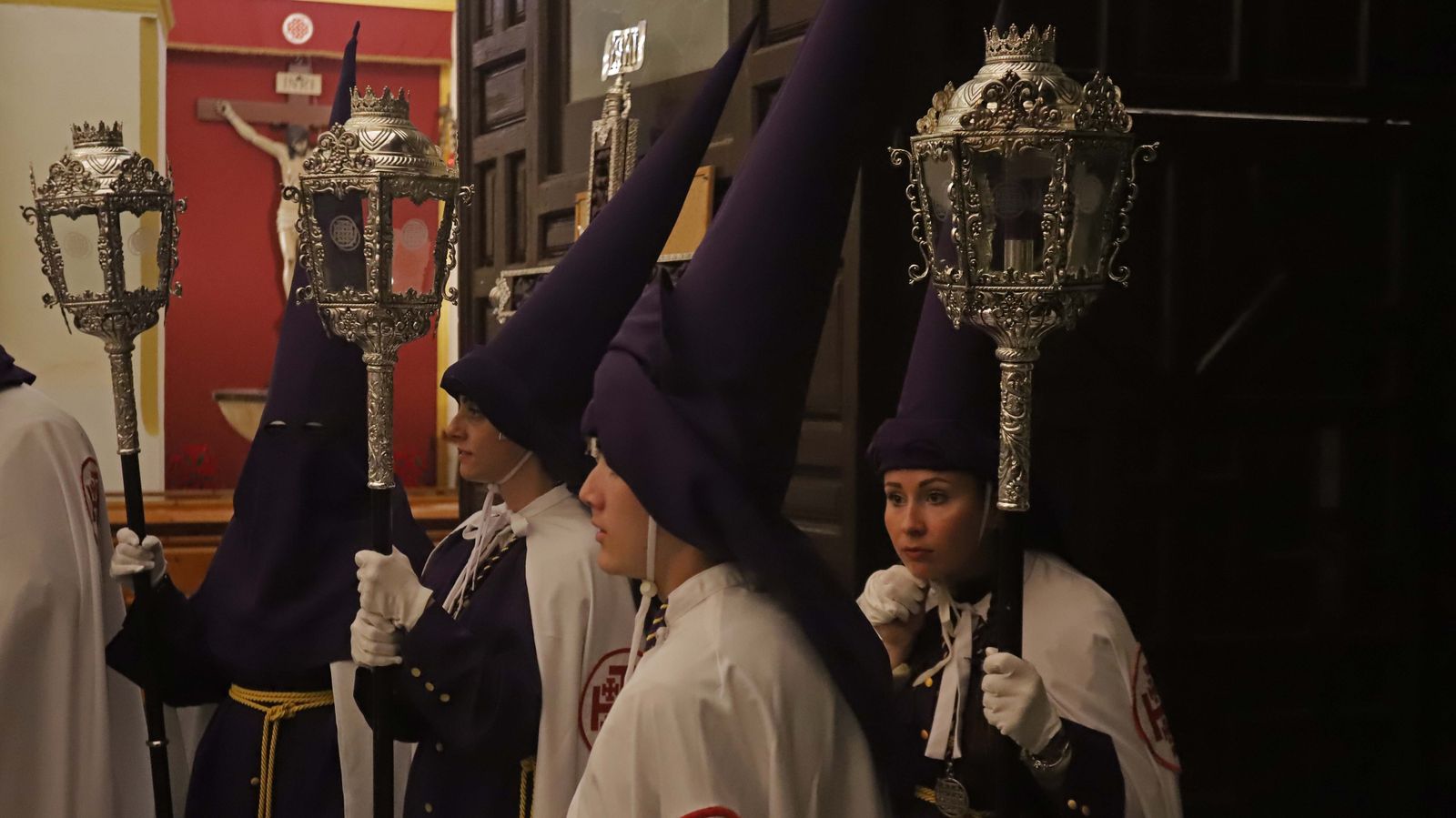 Fotos del Jueves Santo en Algeciras: Nazareno