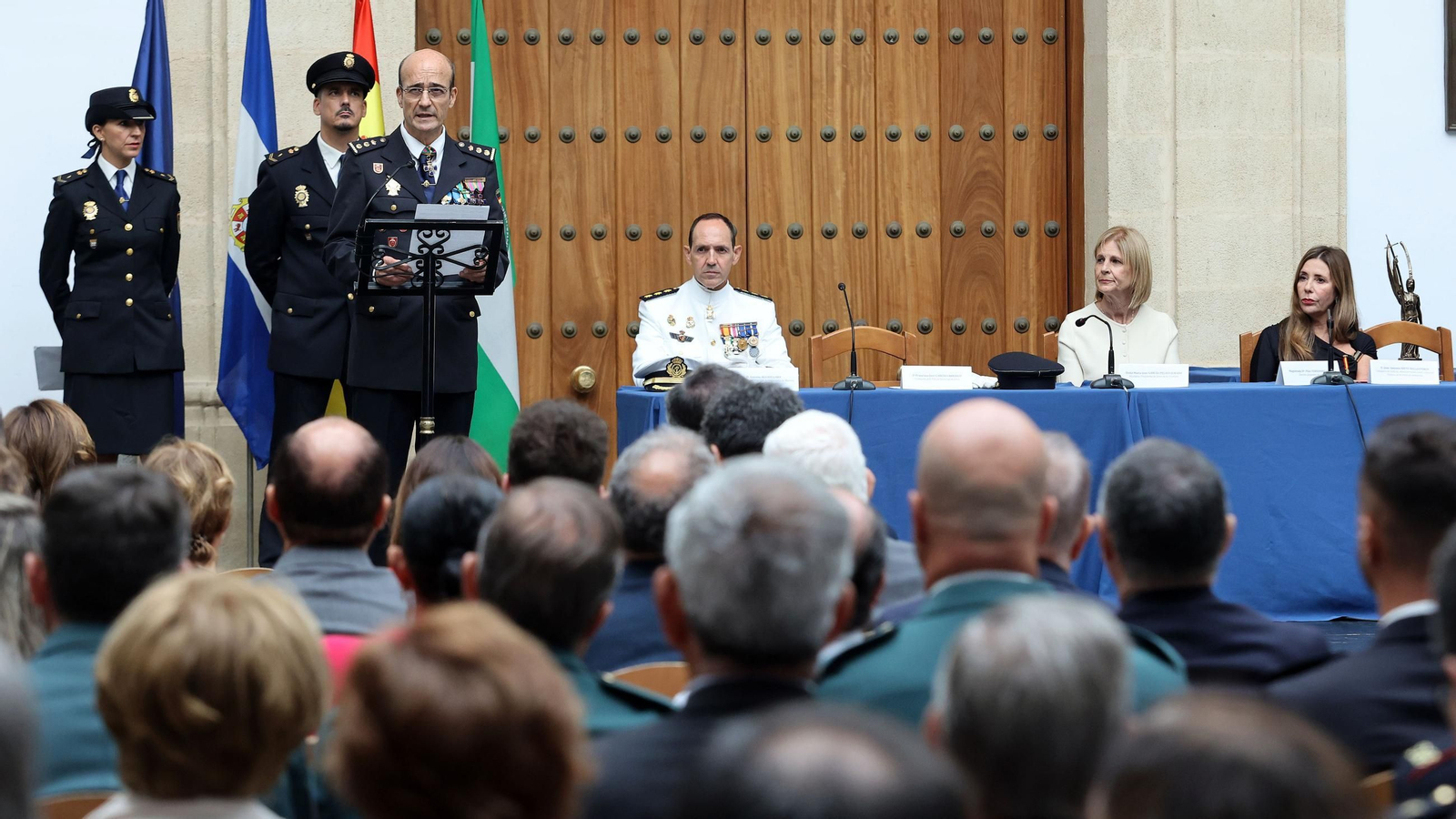 Imágenes del Día de la Policía Nacional en Jerez