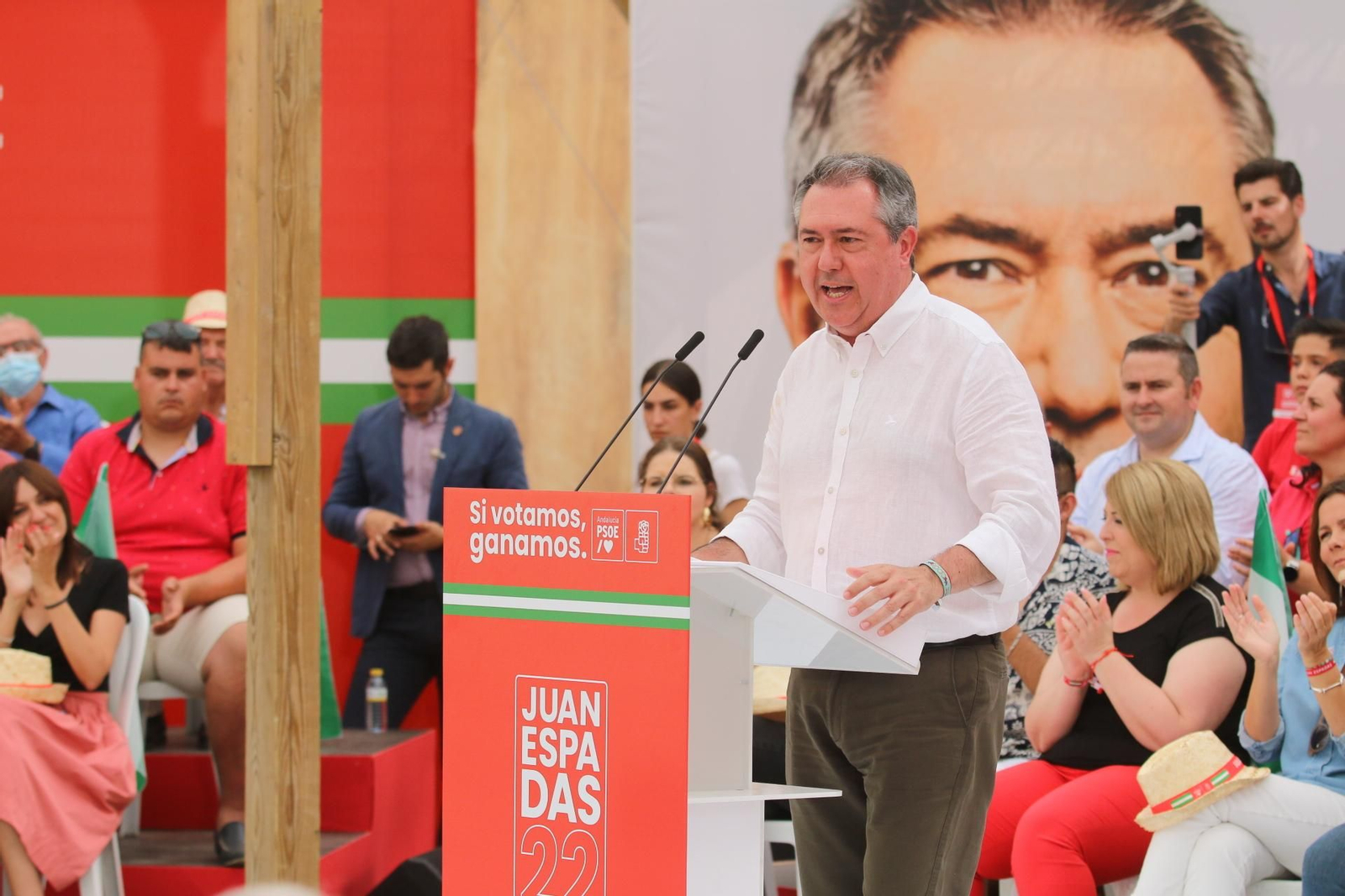 Juan Espadas comienza la campaña electoral con Pedro Sánchez, en imágenes