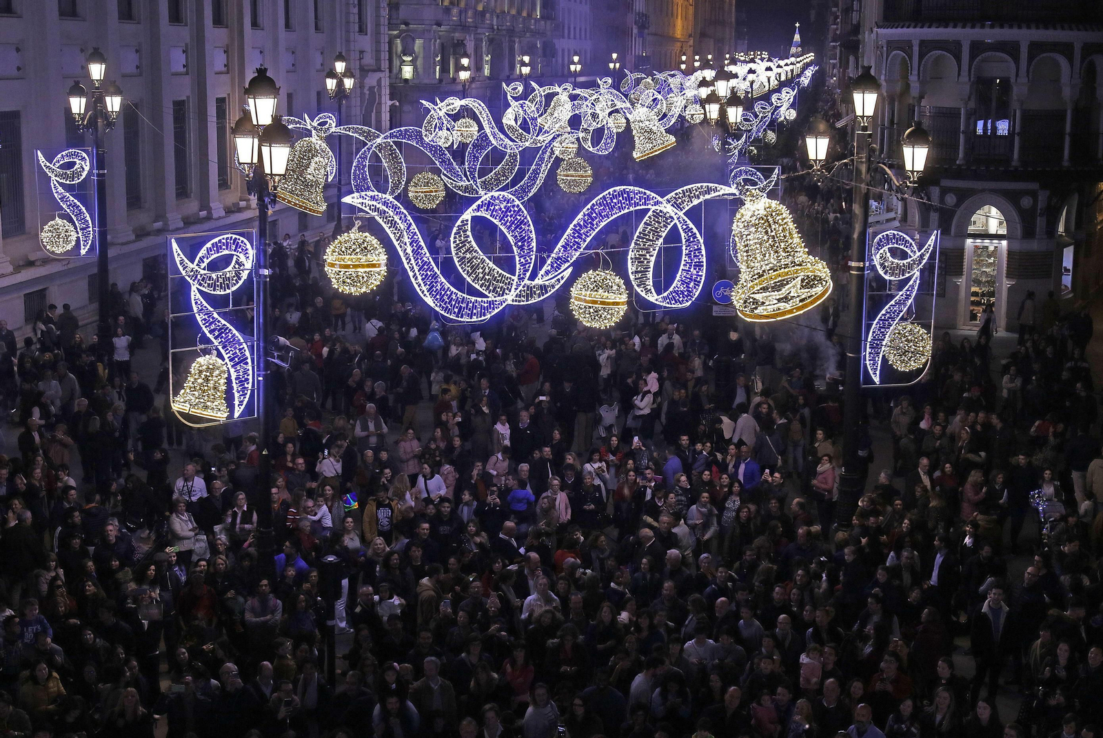 Sevilla estrena iluminación navideña