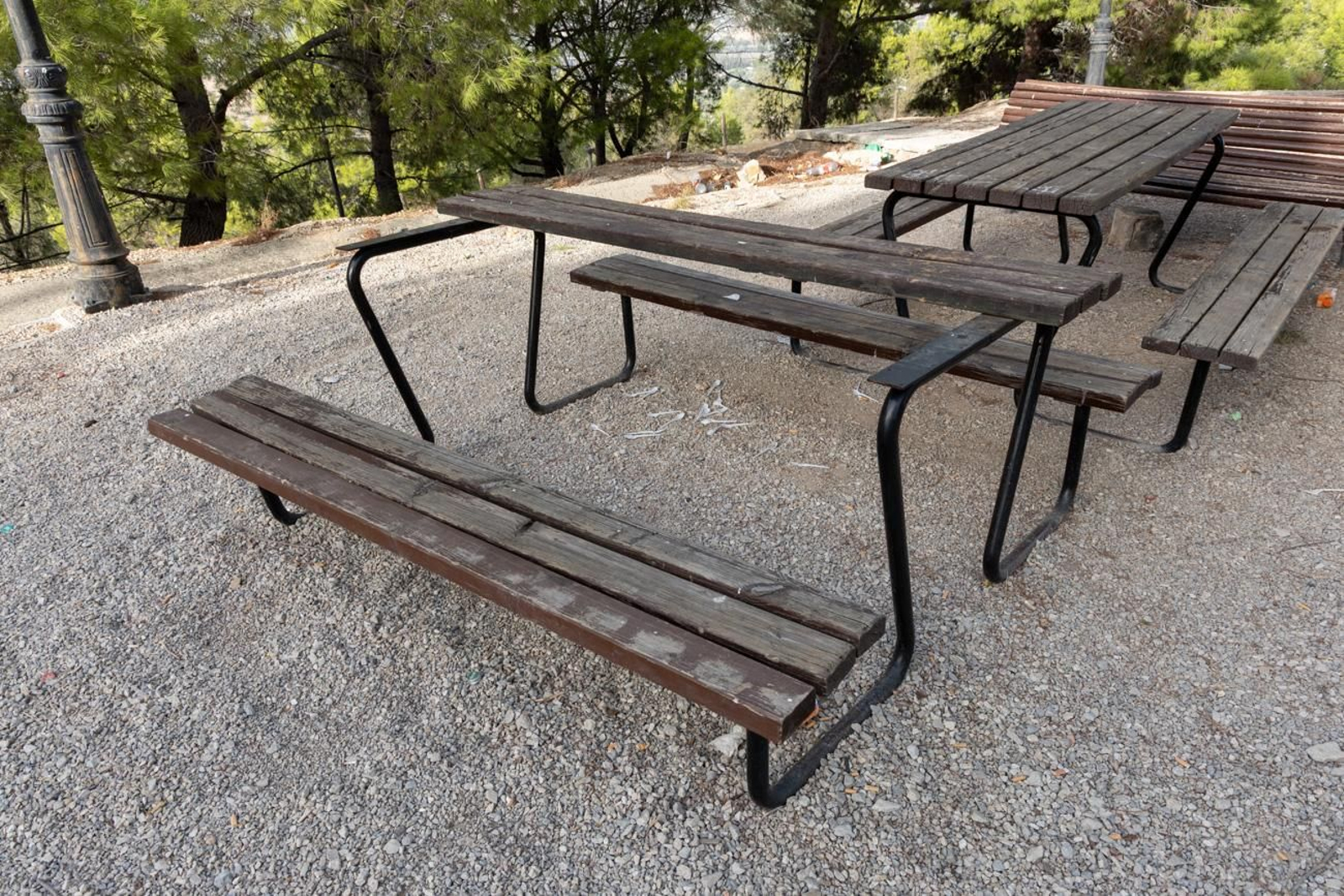 Estado de abandono del parque del Cerro de las Canteras