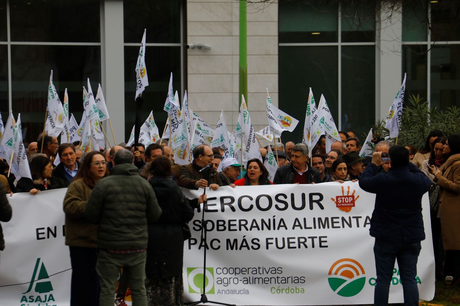 La protesta de los agricultores y ganaderos de Córdoba contra el acuerdo con Mercosur