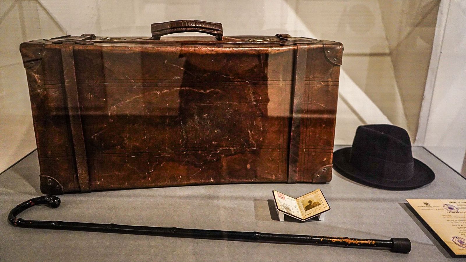 Algunos de los objetos más significativos de la exposición.