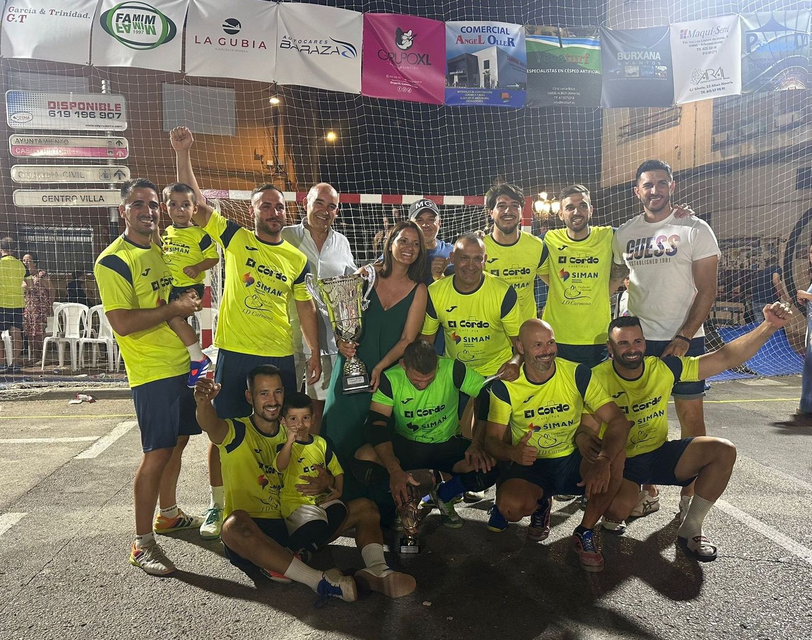 Los Porcinos ganan las 24 horas de Futbol Sala de Albox 2024