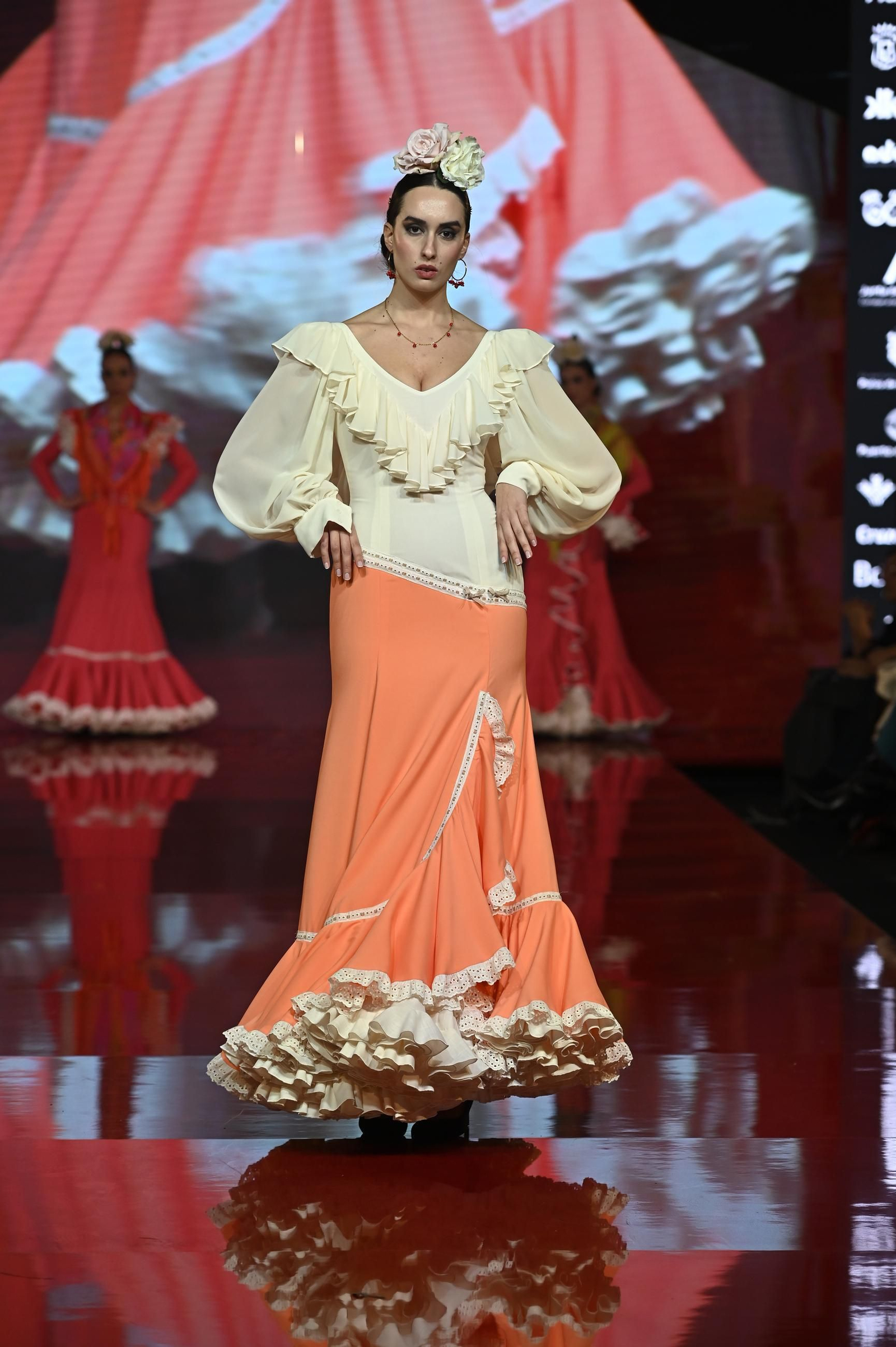 Huelva Flamenca 2025: Desfile de Raquel Muñoz