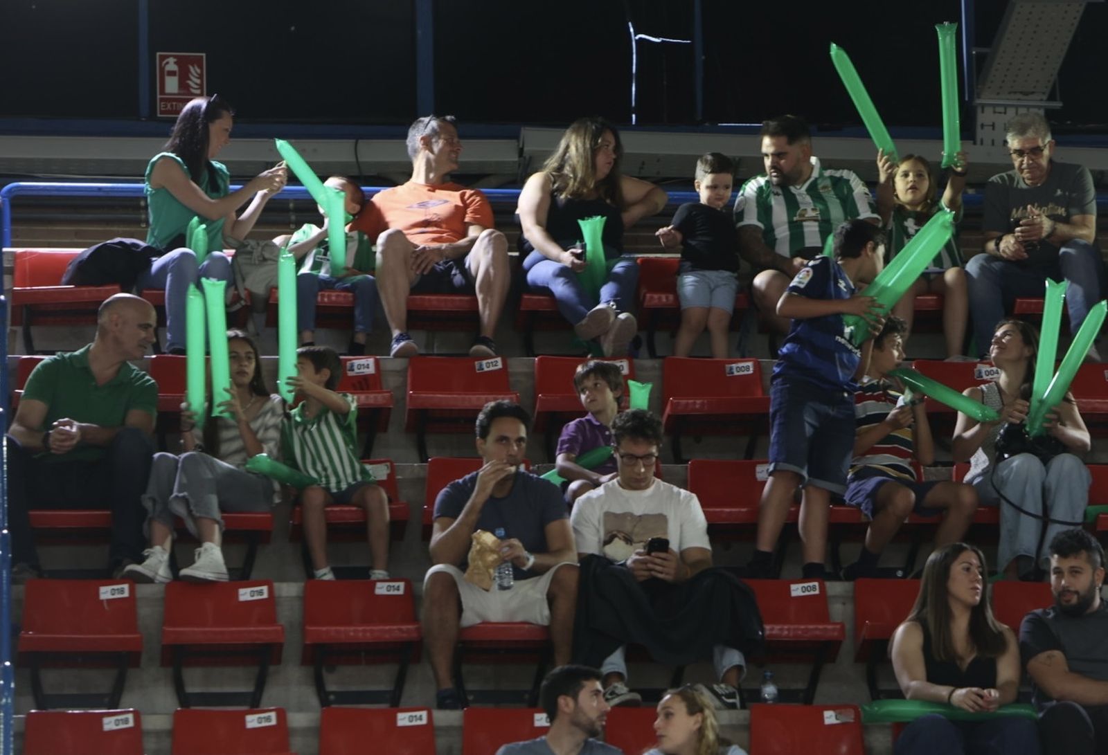 Búscate en el o Betis Granada de baloncesto