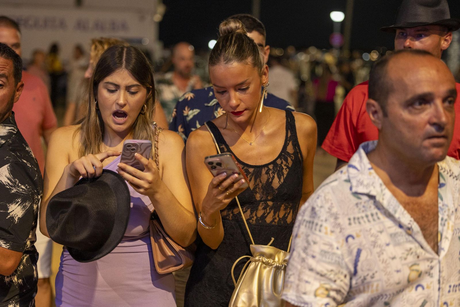 Búscate en el concierto de El Barrio en Concert Music en Chiclana
