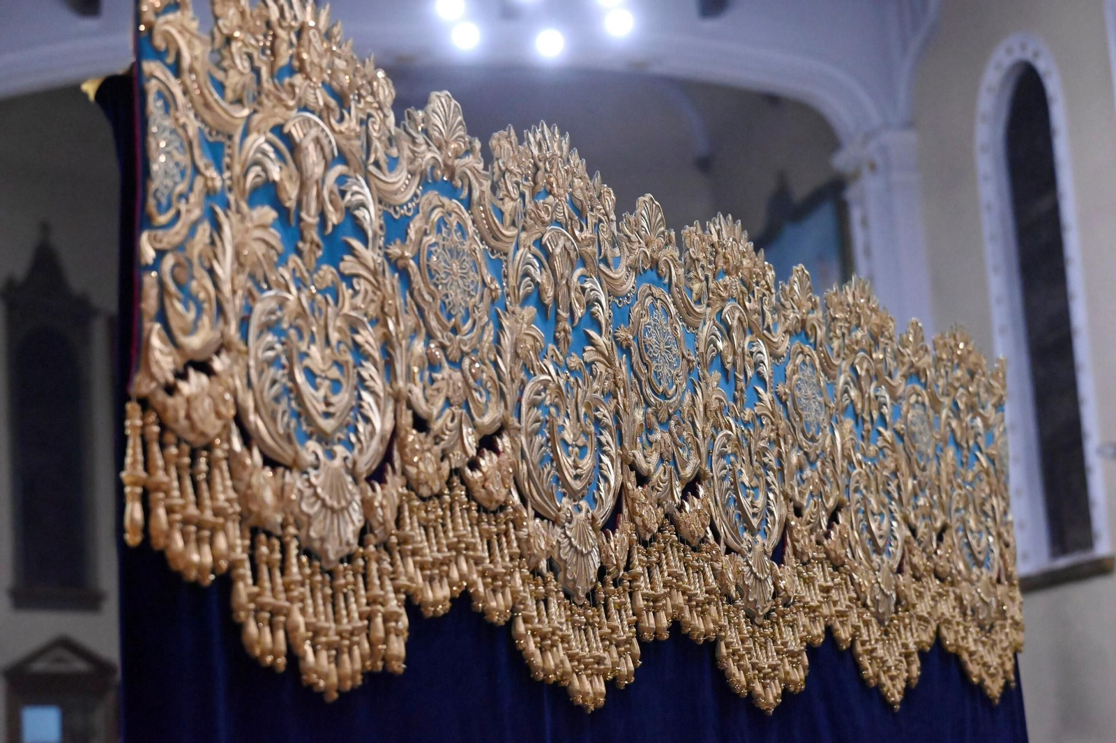 El Prendimiento de Córdoba presenta la primera de las bambalinas laterales del paso de palio de la Piedad