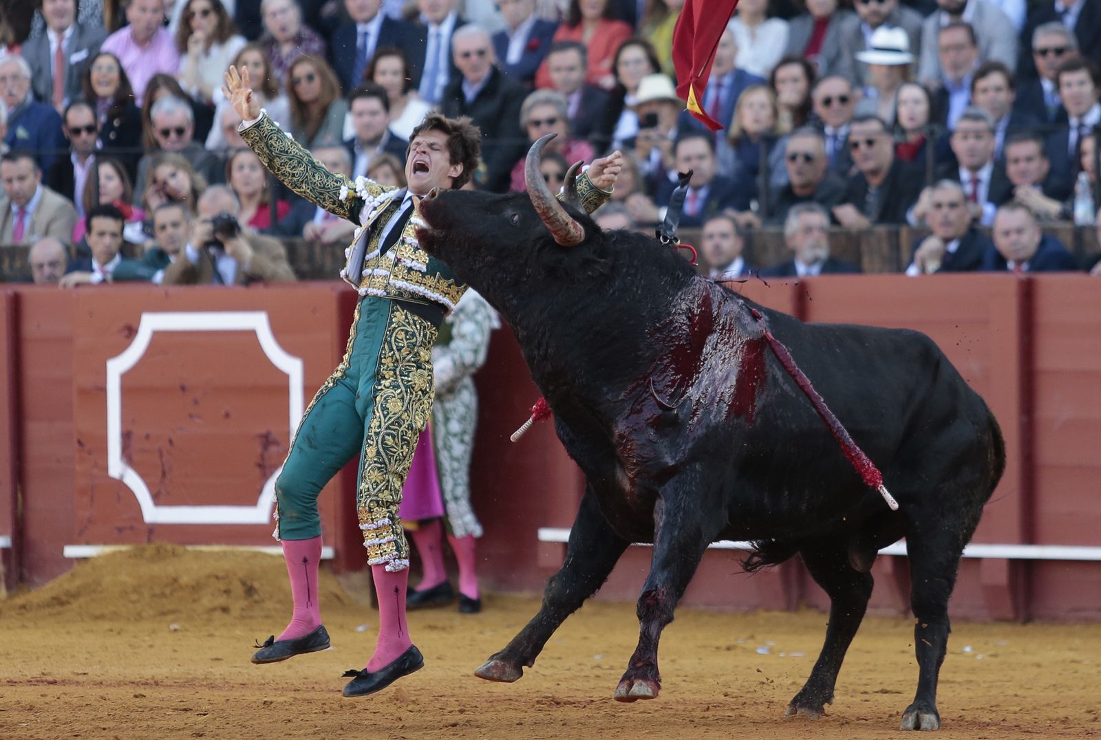 La octava de abono de la Real Maestranza de Sevilla