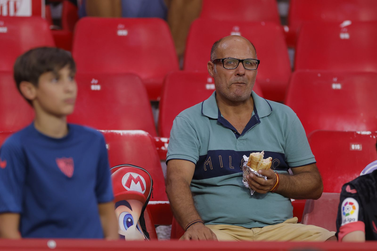 Búscate en las fotos del Sevilla fc-Girona