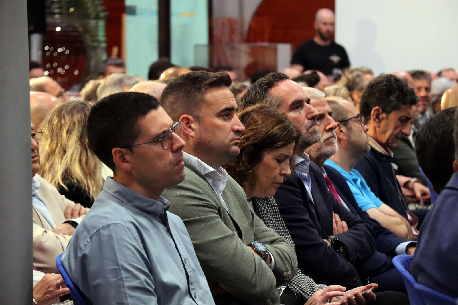 Las imágenes en el Desayuno-Coloquio del Grupo Joly "Competitividad innovación y eficiencia el sector de los frutos rojos ante el reto de la sostenibilidad"