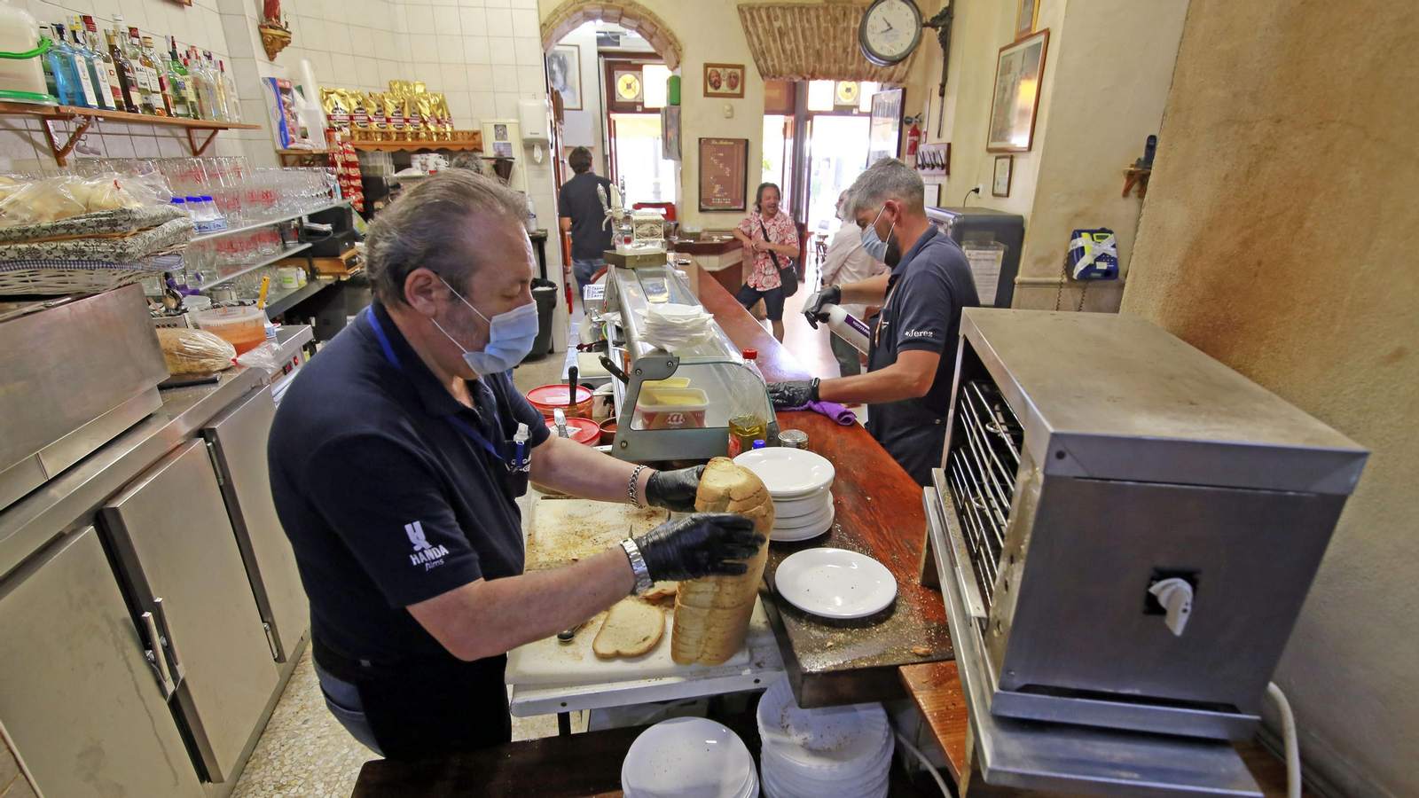 Reapertura de 'La Moderna'