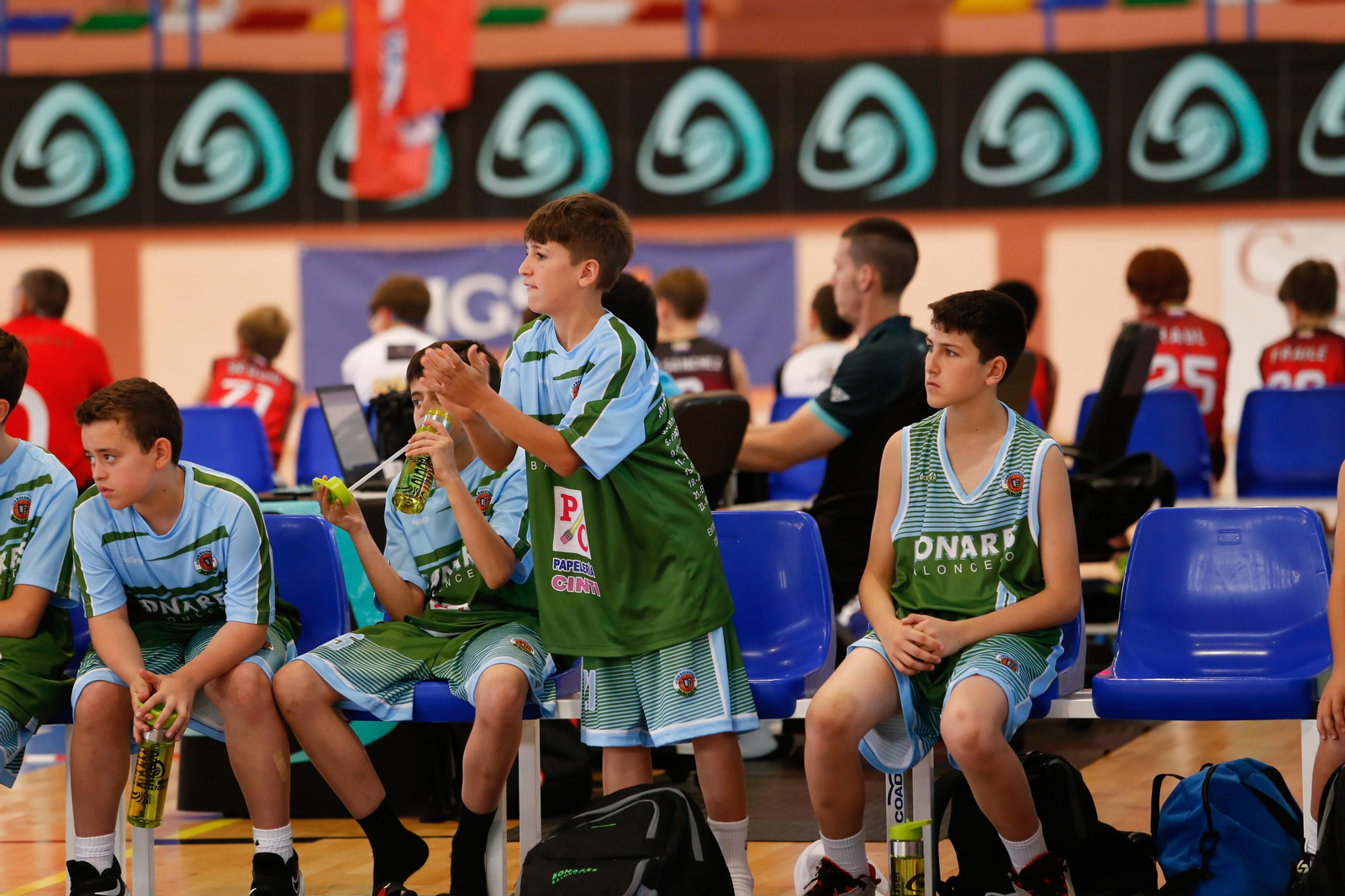 Las fotos de la tercera jornada del Cadeba mini masculino de La Linea