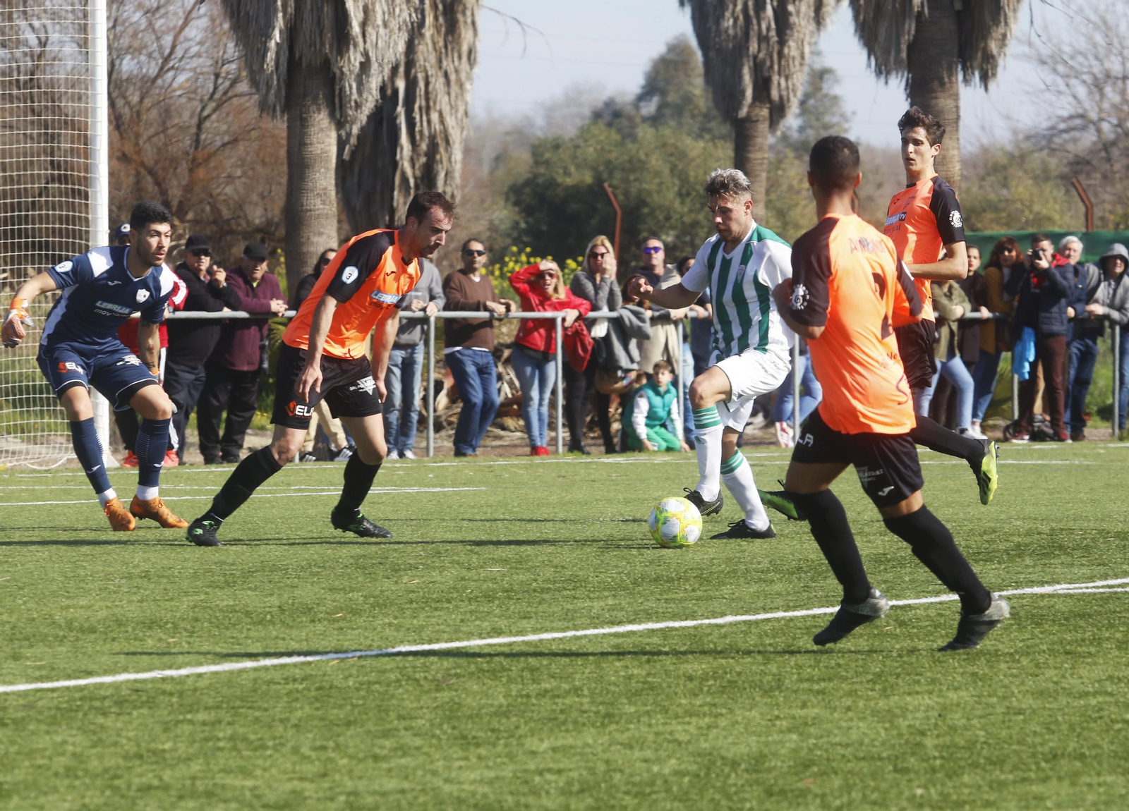 La victoria del Córdoba B sobre la Lebrijana (3-1), en imágenes