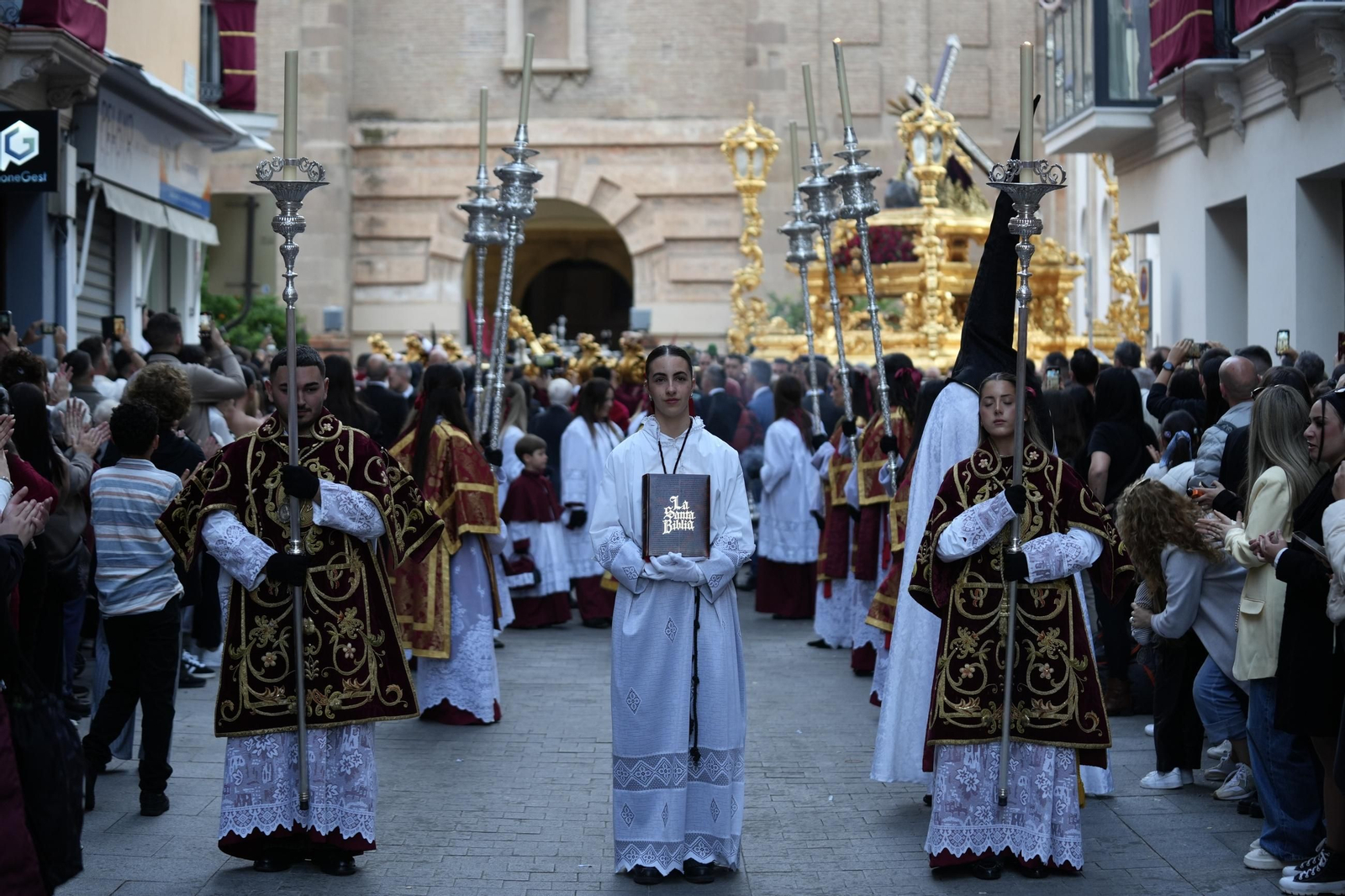 Misericordia en el Jueves Santo de Málaga, en imágenes